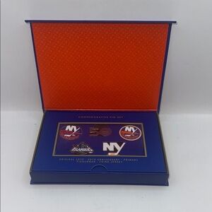 NY Islanders 50th anniversary Commemorative Pin Set with Blue and Orange Box